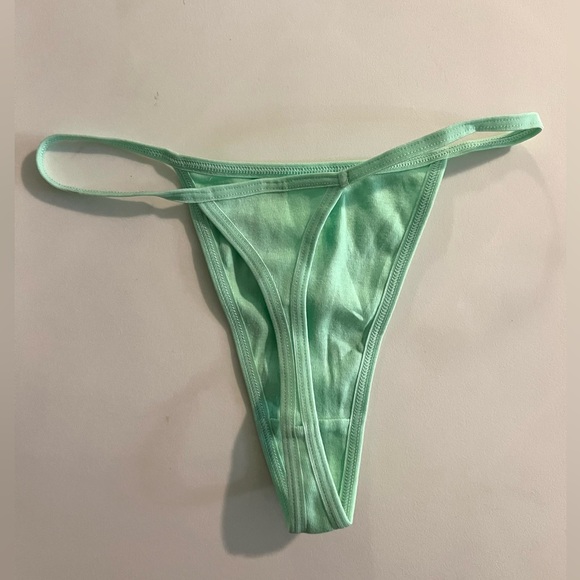 American Apparel Mint Green Thongs - set of 12! - Picture 3 of 5